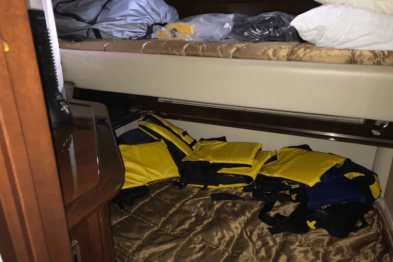 Slide: The Image of Sea Ray 52 SUNDANCER 2009 - 37