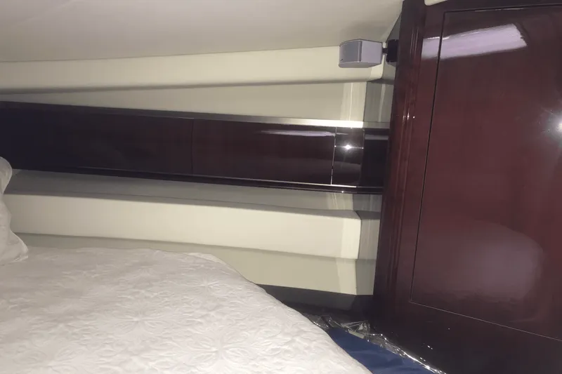 Slide: The Image of Sea Ray 52 SUNDANCER 2009 - 63