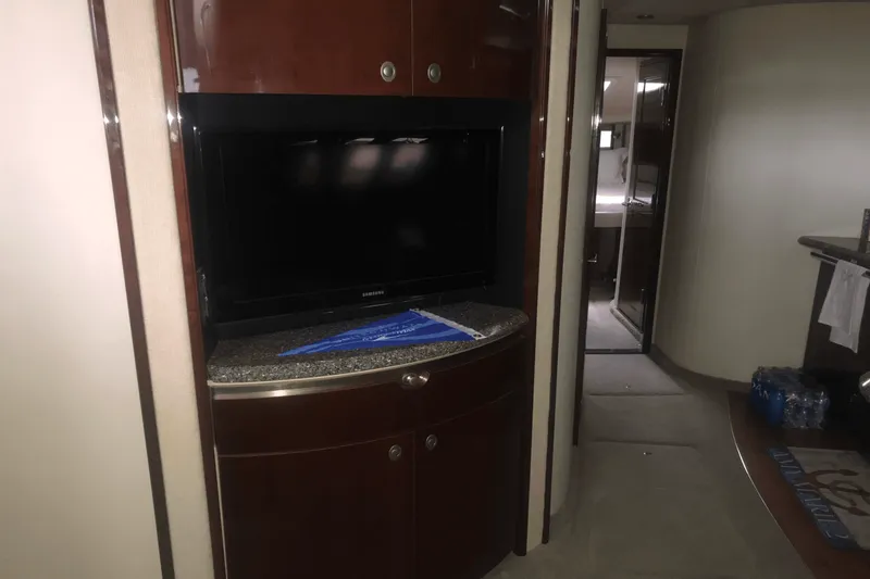 Slide: The Image of Sea Ray 52 SUNDANCER 2009 - 71