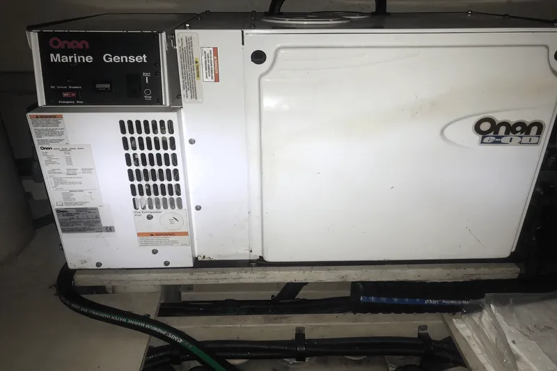 Slide: The Image of Sea Ray 52 SUNDANCER 2009 - 88