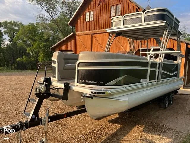 Slide: The Image of Premier 240 Sunsation PTX 2018 - 12603584