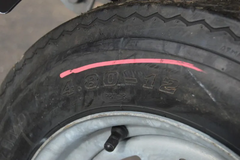 Slide: The Image of Venture Trailers Galvanized Single Axle Bunks VB-1000 2026 - 7