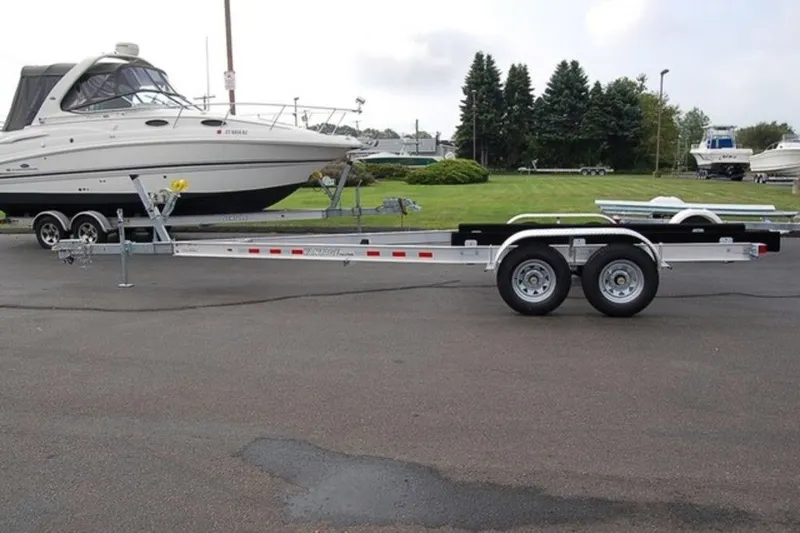 Slide: The Image of Venture Trailers Aluminum Tandem Axle Bunks VATB-6425 2026 - 15