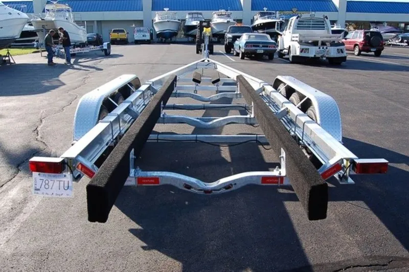 Slide: The Image of Venture Trailers Aluminum Triple Axle Bunks VATB-12625 2026 - 6