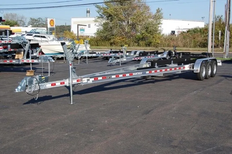 Slide: The Image of Venture Trailers Aluminum Triple Axle Bunks VATB-12625 2026 - 7