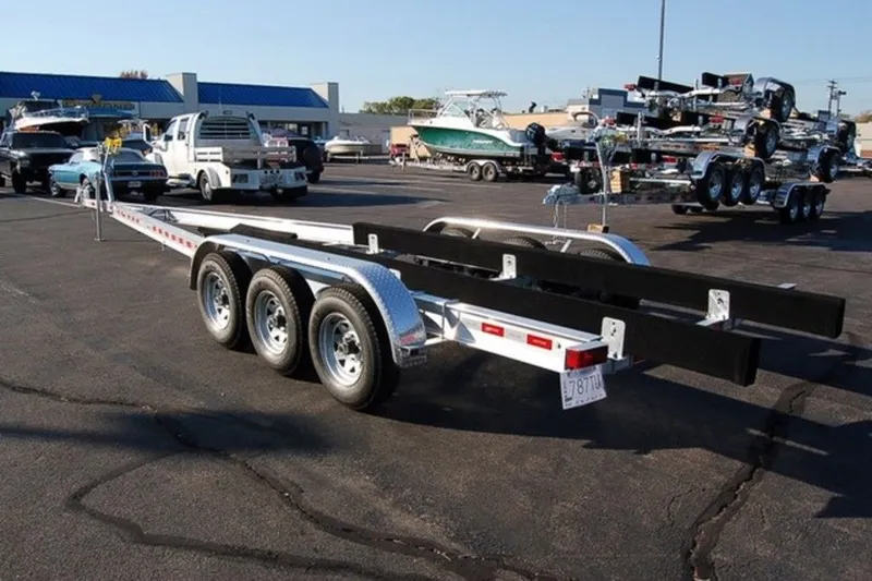Slide: The Image of Venture Trailers Aluminum Triple Axle Bunks VATB-12625 2026 - 8