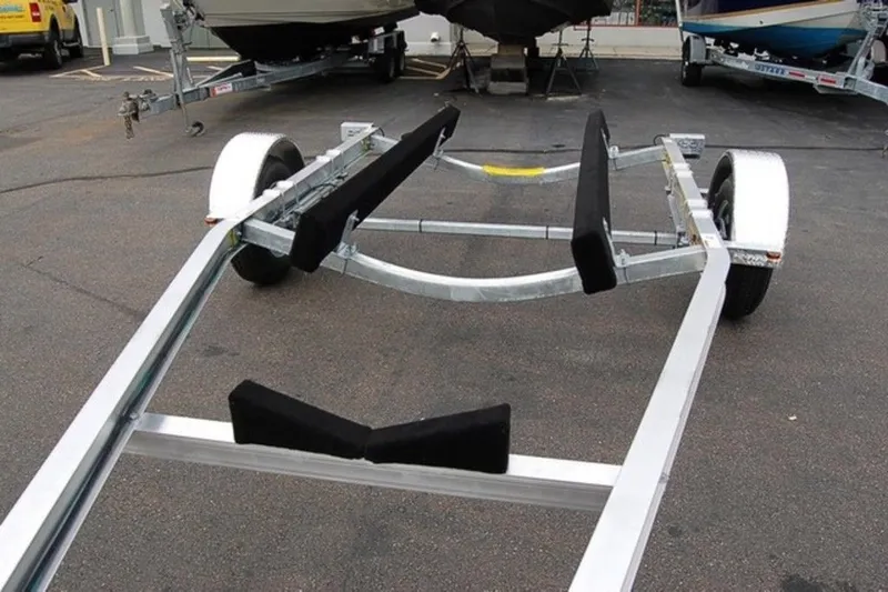 Slide: The Image of Venture Trailers Aluminum Single Axle Bunks VAB-3025 2026 - 9