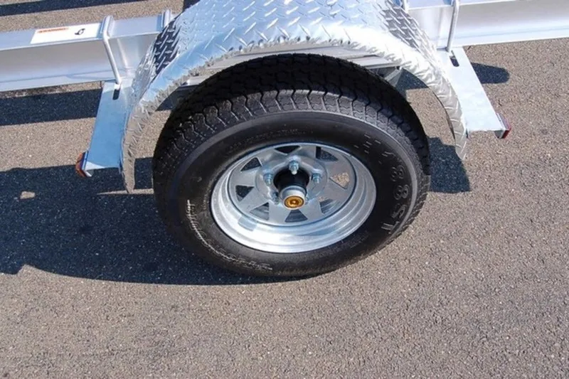 Slide: The Image of Venture Trailers Aluminum Single Axle Bunks VAB-2425 2026 - 16