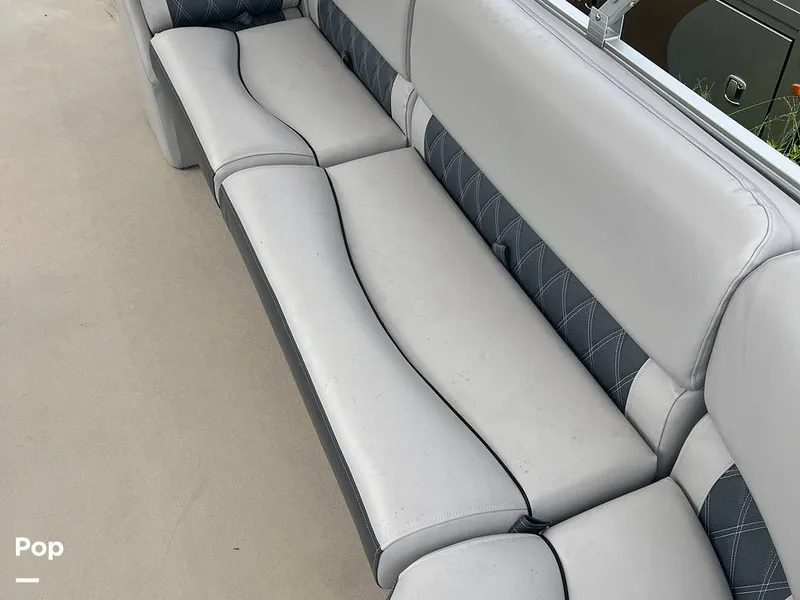 Slide: The Image of Custom 29 Party Barge 2023 - 12384255