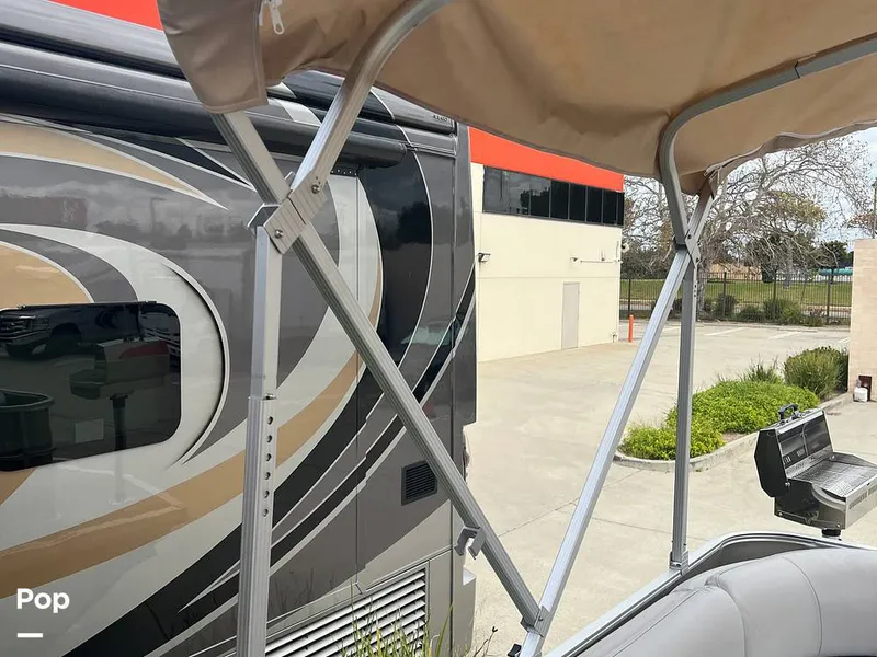 Slide: The Image of Custom 29 Party Barge 2023 - 12384257