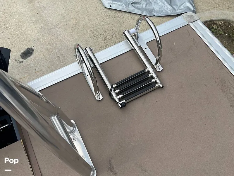 Slide: The Image of Custom 29 Party Barge 2023 - 12384271