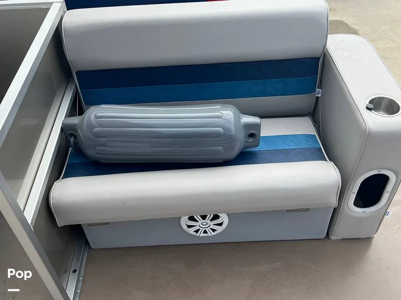 Slide: The Image of Custom 29 Party Barge 2023 - 12384277