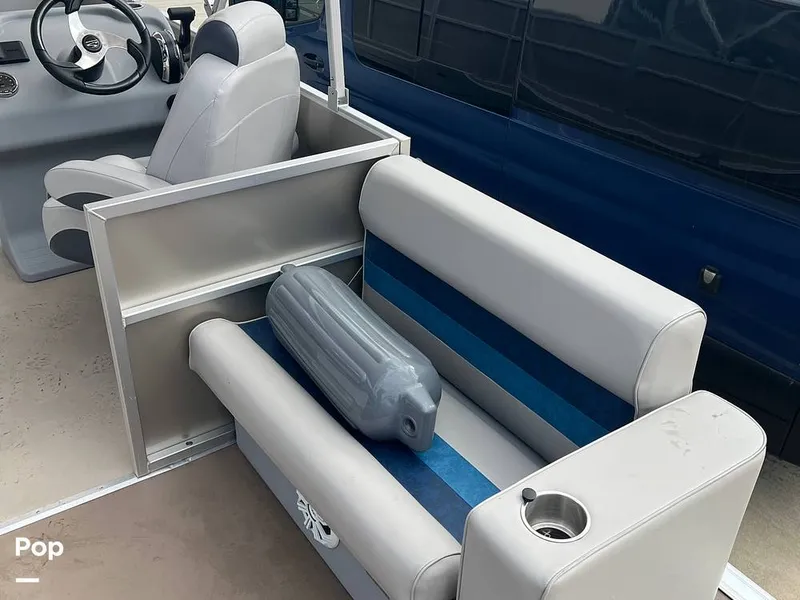 Slide: The Image of Custom 29 Party Barge 2023 - 12384281