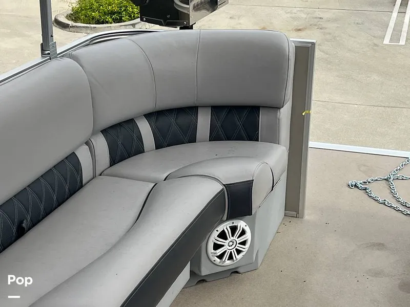 Slide: The Image of Custom 29 Party Barge 2023 - 12384286