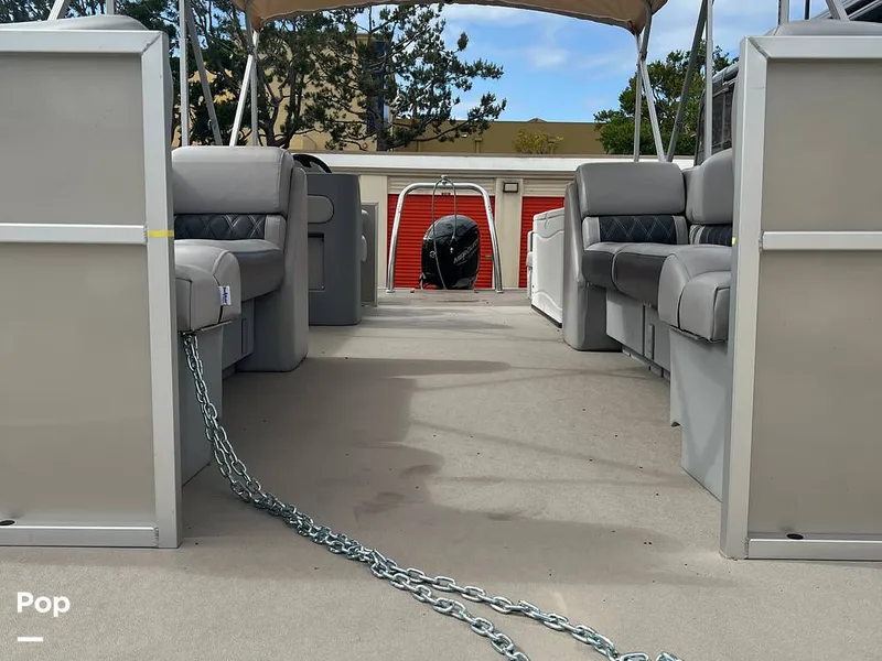 Slide: The Image of Custom 29 Party Barge 2023 - 12384293