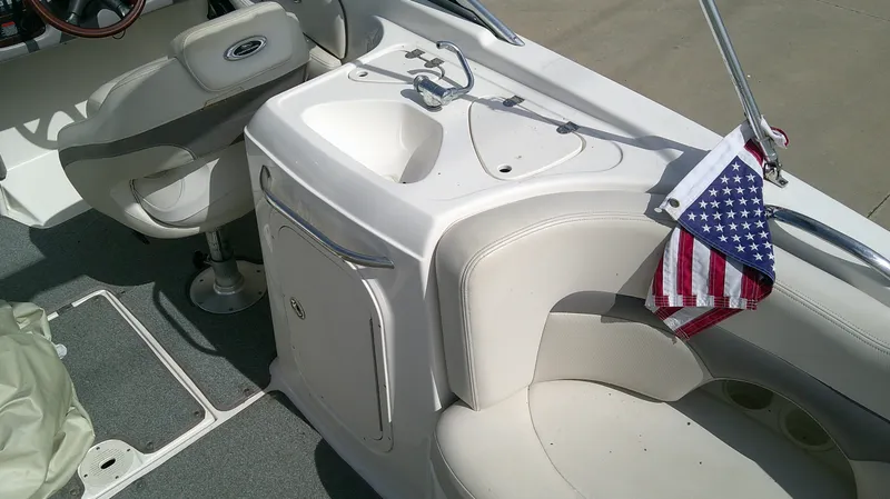 Slide: The Image of Chaparral 260 SSi 2005 - 5