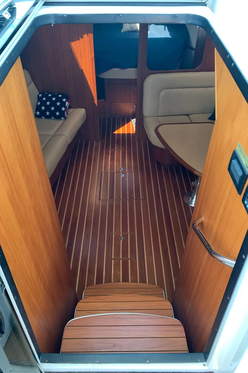 Slide: The Image of Companionway in - 21