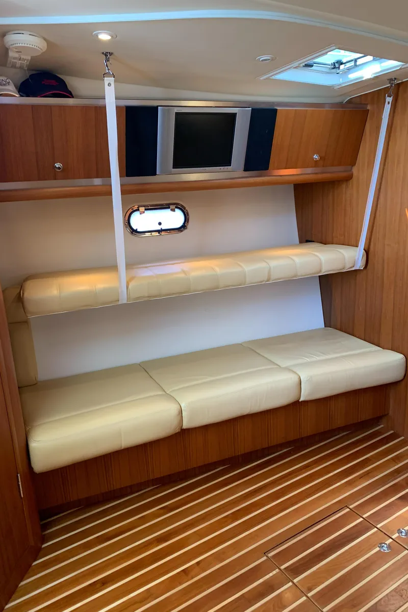 Slide: The Image of Pullman 1 - 34