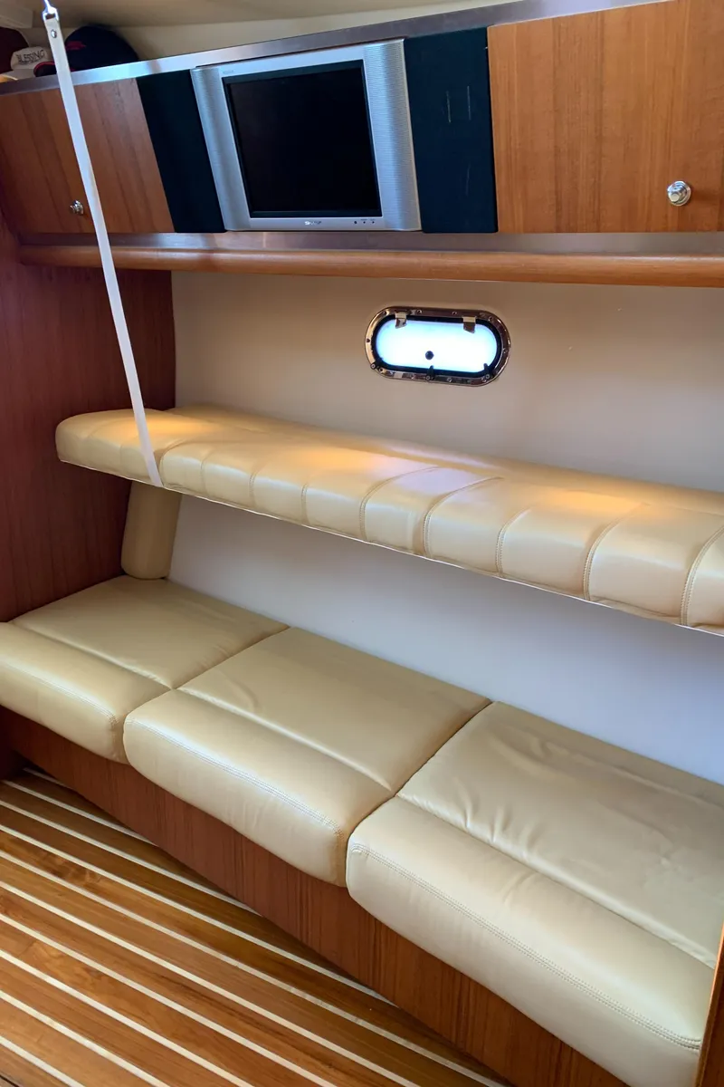 Slide: The Image of Pullman 3 - 36