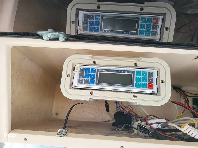 Slide: The Image of Grady-White 272 Sailfish 1999 - 12485894