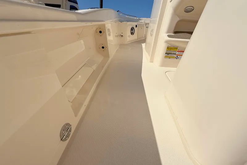 Slide: The Image of Grady-White 251 CE 2025 - 9