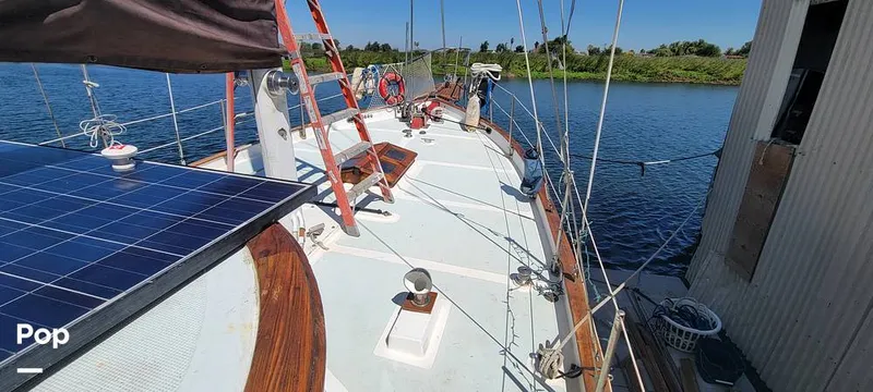 Slide: The Image of Island Trader 40 1982 - 13042886