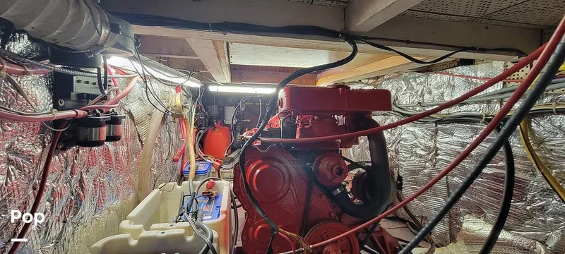 Slide: The Image of Island Trader 40 1982 - 13042932