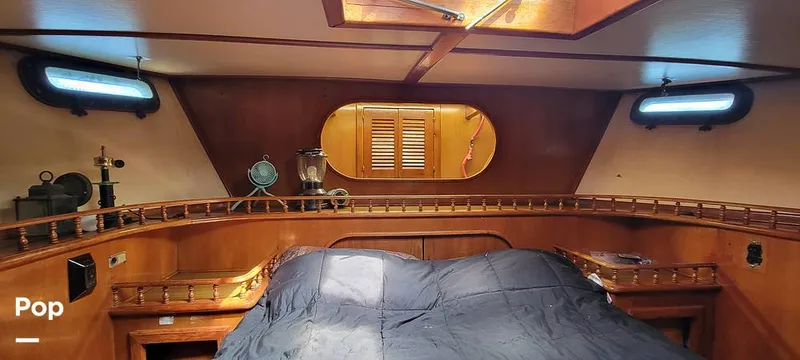 Slide: The Image of Island Trader 40 1982 - 13042942