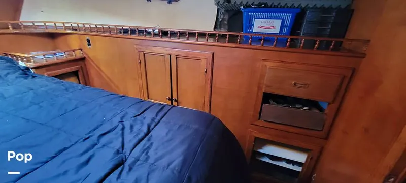 Slide: The Image of Island Trader 40 1982 - 13042947