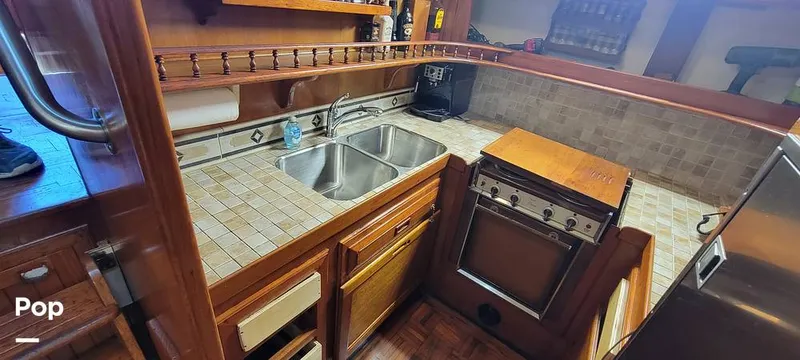 Slide: The Image of Island Trader 40 1982 - 13042959