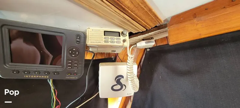 Slide: The Image of Island Trader 40 1982 - 13042965