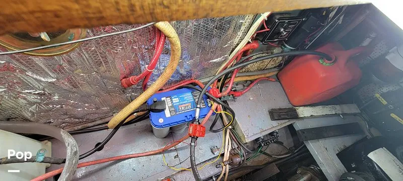 Slide: The Image of Island Trader 40 1982 - 13042971