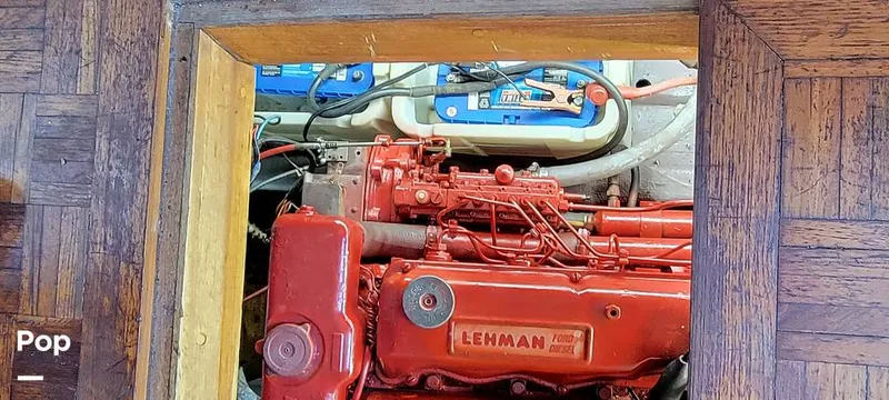 Slide: The Image of Island Trader 40 1982 - 13042974