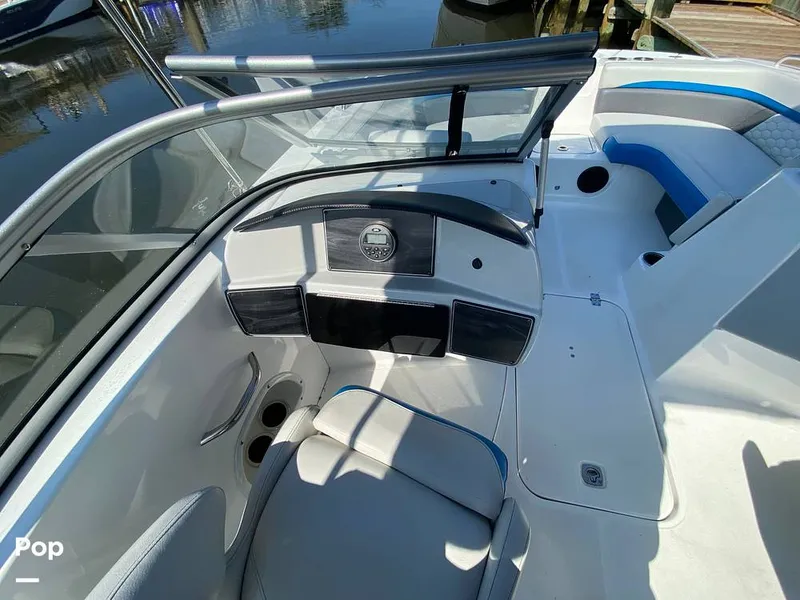 Slide: The Image of Hurricane SD 191 2020 - 12993434