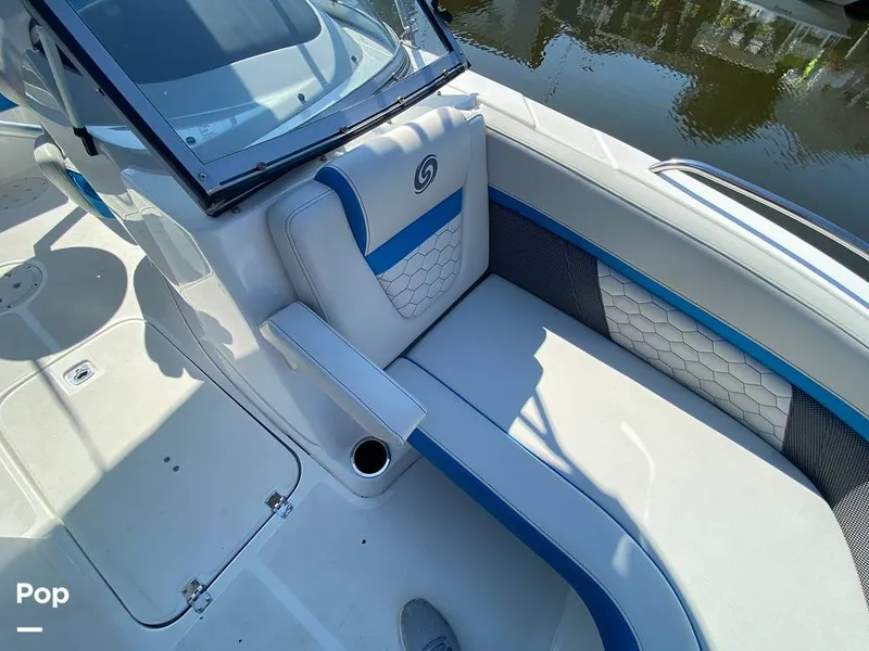 Slide: The Image of Hurricane SD 191 2020 - 12993441