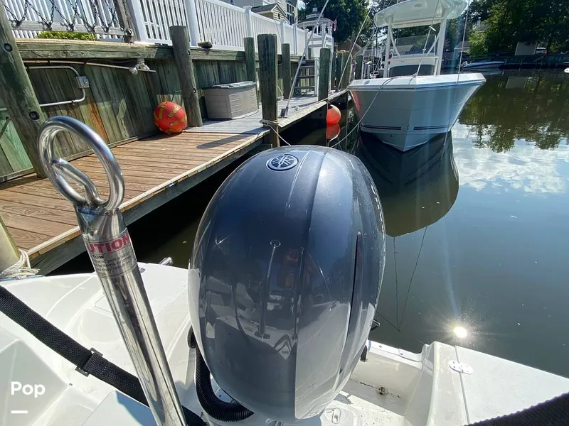 Slide: The Image of Hurricane SD 191 2020 - 12993450