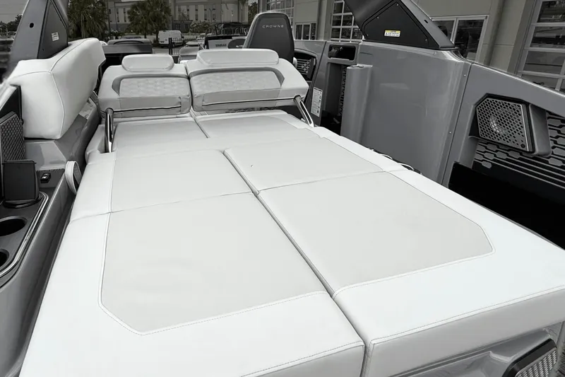 Slide: The Image of Harris 250 Crowne 2025 - 11