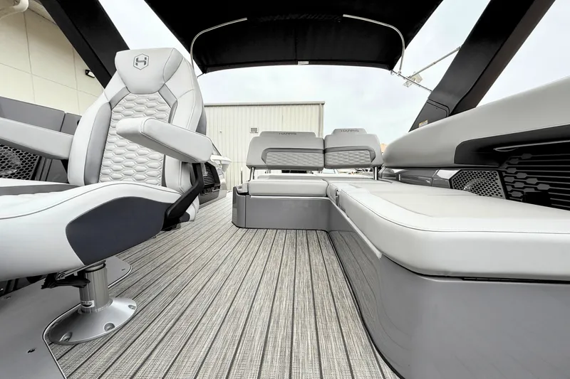 Slide: The Image of Harris 250 Crowne 2025 - 8