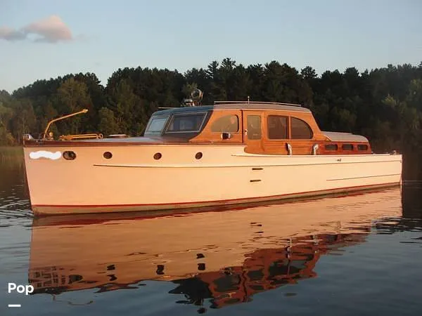 The Image of 1937 Chris Craft Sedan Cruiser - 12514224