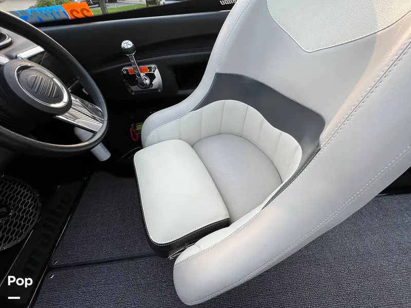 Slide: The Image of Malibu Wakesetter 22 MXZ 2013 - 12497976