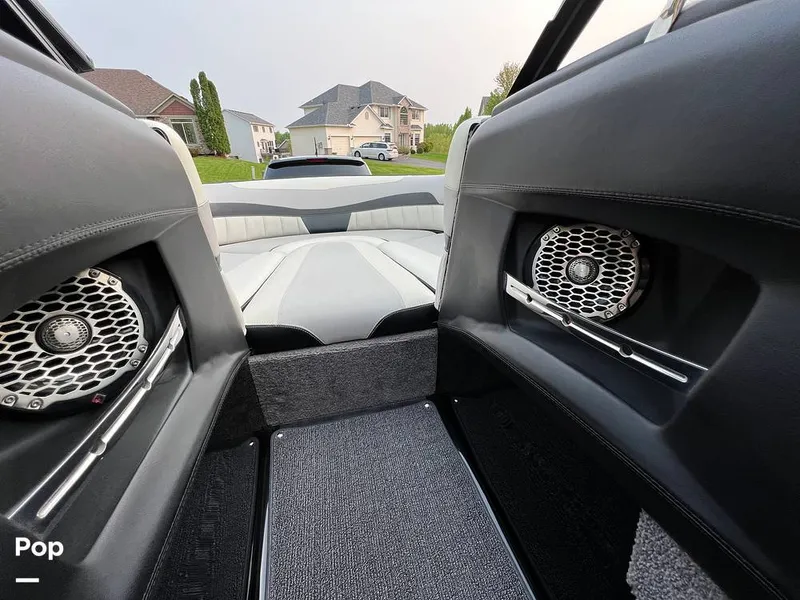 Slide: The Image of Malibu Wakesetter 22 MXZ 2013 - 12497995