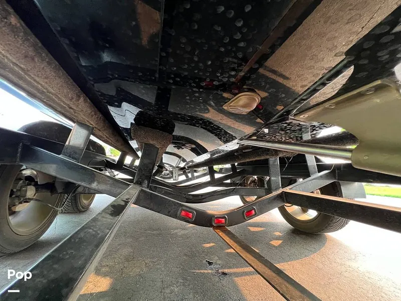 Slide: The Image of Malibu Wakesetter 22 MXZ 2013 - 12498163