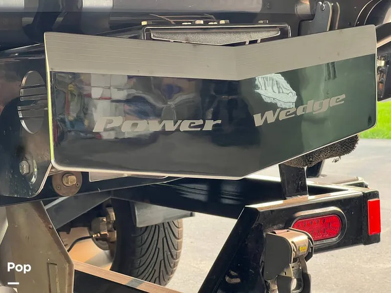 Slide: The Image of Malibu Wakesetter 22 MXZ 2013 - 12498169