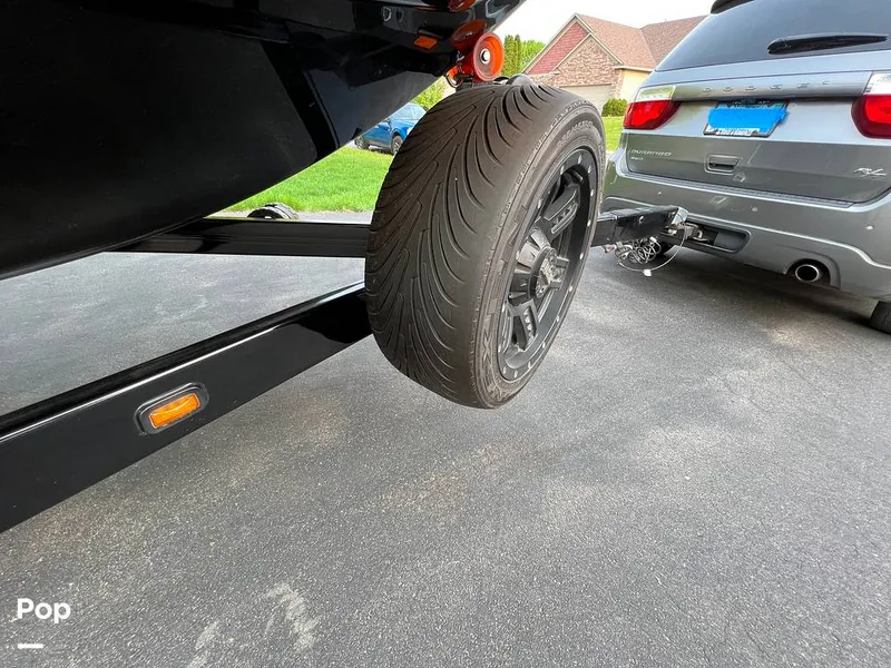 Slide: The Image of Spare Tire Kit - 12498041