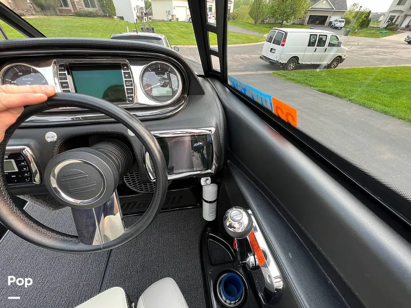 Slide: The Image of Malibu Wakesetter 22 MXZ 2013 - 12497978