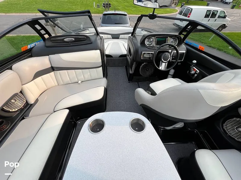 Slide: The Image of 2013 Malibu Wakesetter 22 MXZ - 12498013