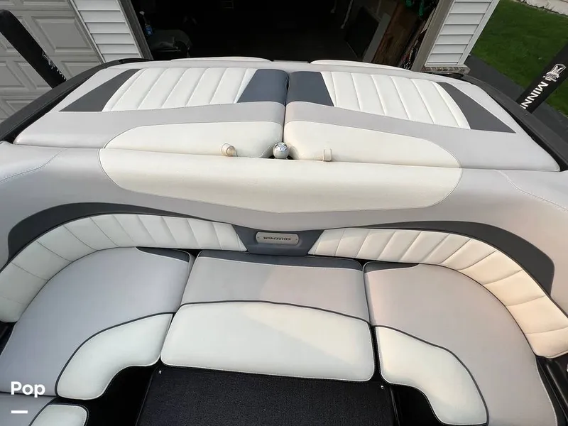 Slide: The Image of Malibu Wakesetter 22 MXZ 2013 - 12498017