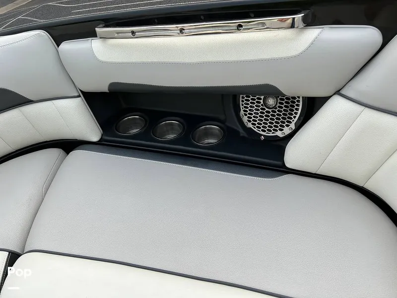 Slide: The Image of Malibu Wakesetter 22 MXZ 2013 - 12498022