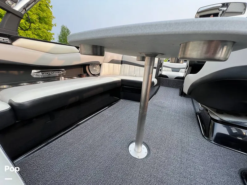 Slide: The Image of Malibu Wakesetter 22 MXZ 2013 - 12498008