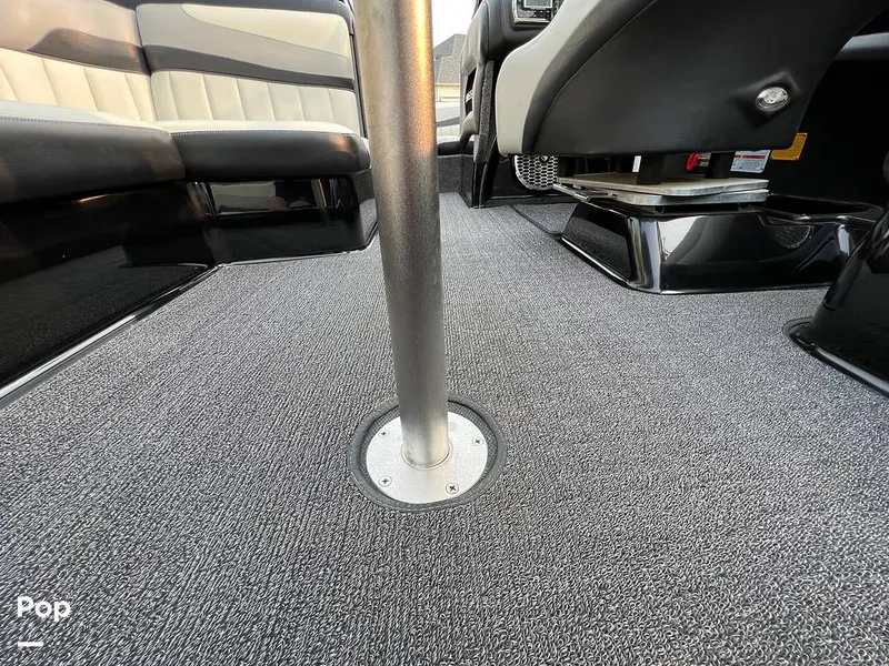 Slide: The Image of Malibu Wakesetter 22 MXZ 2013 - 12498007